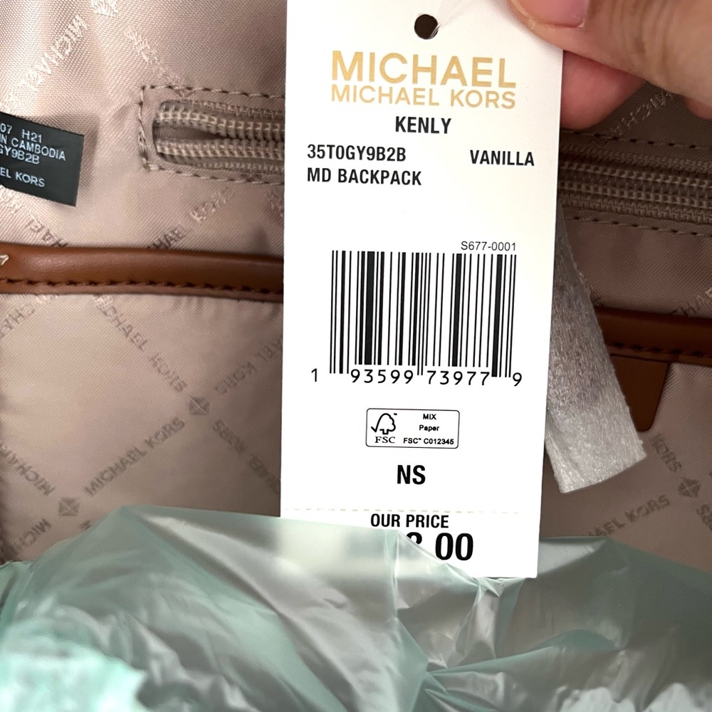 Michael kors Kenly MD Backpack - Picture 8 of 8